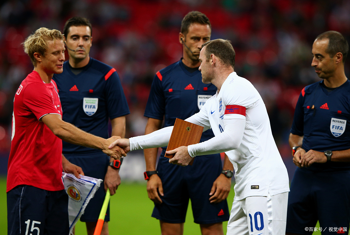 英格兰战平苏格兰，球迷情绪激动不已的简单介绍