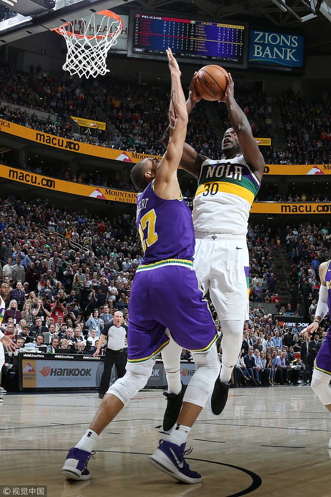 犹他爵士队实力稳定夺得三连胜开局的简单介绍