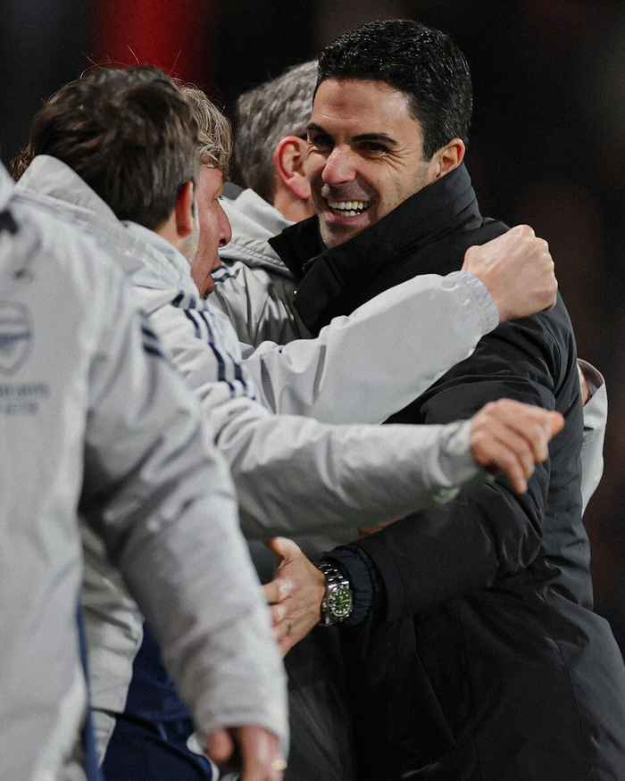 阿森纳客场绝杀，取得势不可挡连胜(阿森纳球赛)