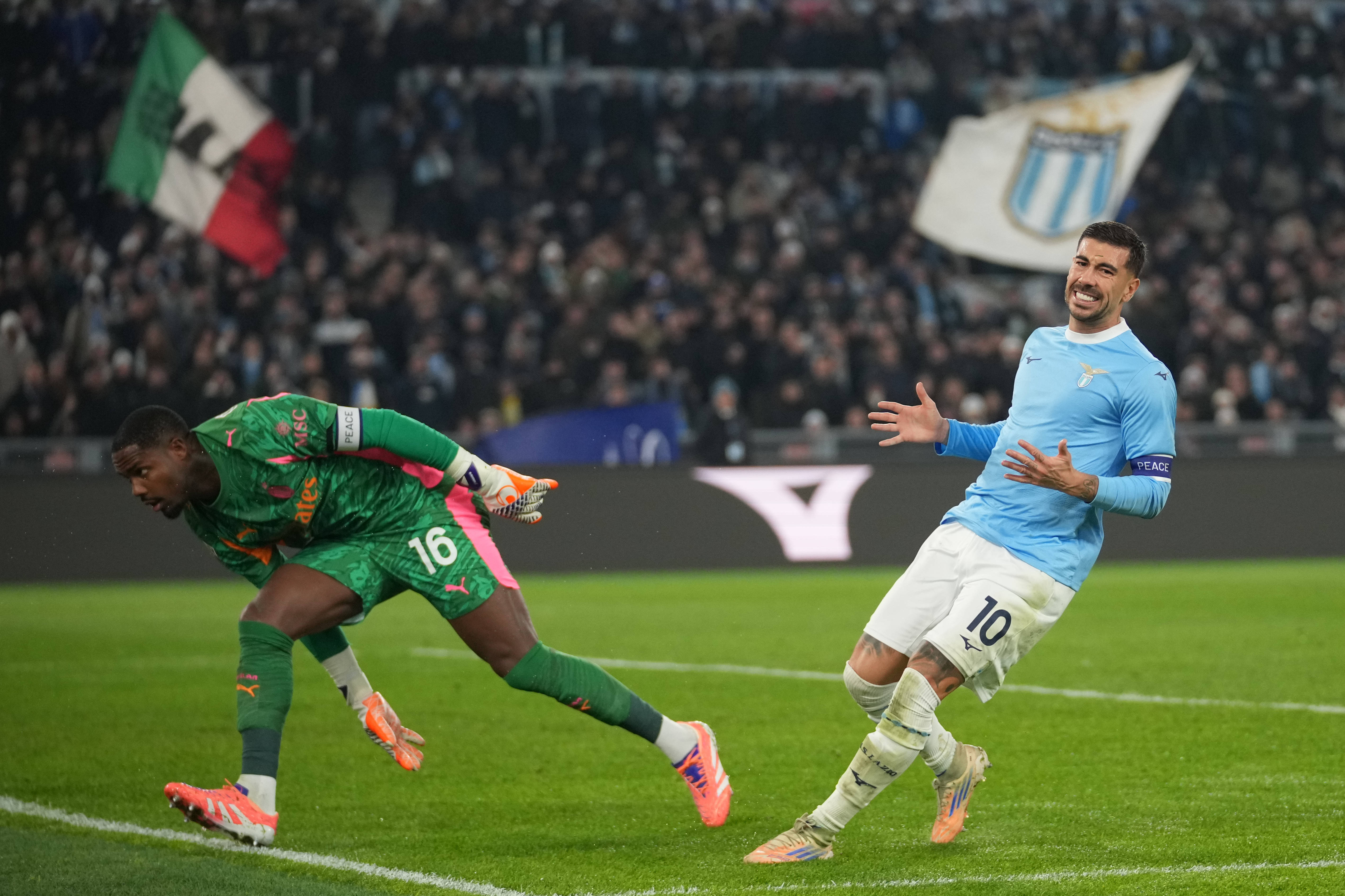 意大利队输球，阵容整合面临困难(意大利队输球,阵容整合面临困难吗)