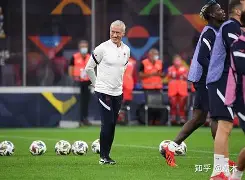 西班牙队员受伤，将缺席接下来的比赛